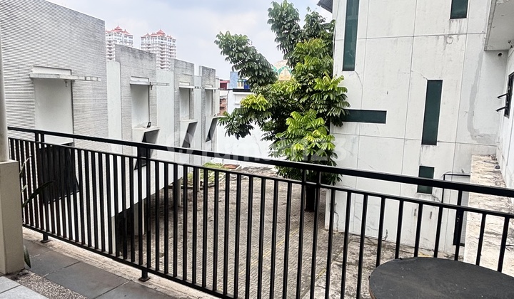 Sewa Gedung Dengan Parkir Luas Di Area Scbd Jakarta Selatan