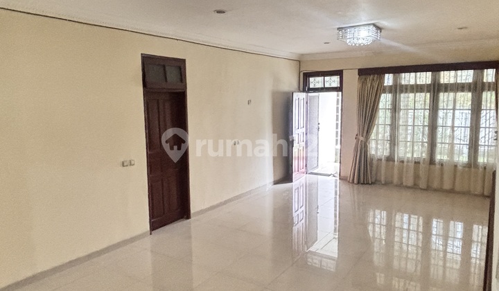For Rent House For Silent Office Kebayoran Baru