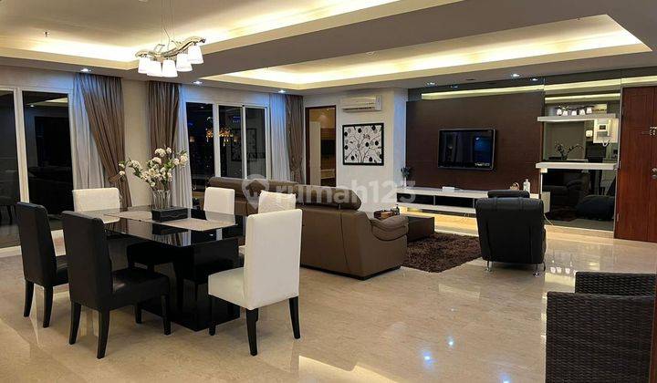 Apartemen Permata Hijau Residences 4 Kamar Tidur Furnished Bagus