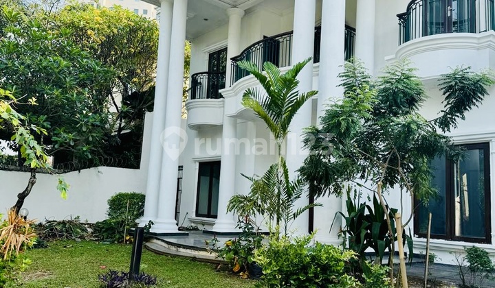 Affordable Pondok Indah Golf Hill Rent