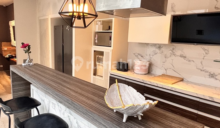 3-Storey House in Cipete Dalam Complex