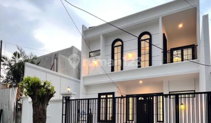 New Brand Nusa Loka BSD House 'Hrb185' New Brand Nusa Loka BSD House 'Hrb185'