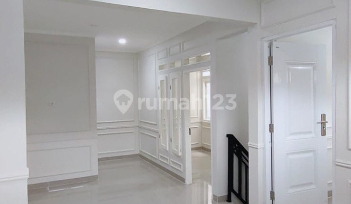 1.5-STORY READY-TO-OCCUPY HOUSE IN GRIYA LOKA - BSD 2