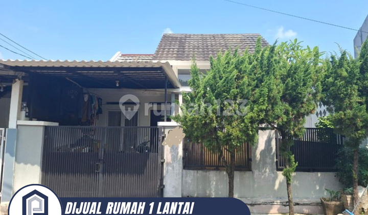 PRICE DROP!! Cheap House in a Very Strategic Location at Griya Loka BSD City