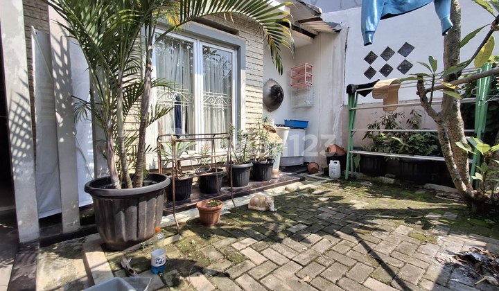 HARGA SPESIAL!! DEPAN LAPANGAN BADMINTON LOKASI STRATEGIS DAN ASRI 2