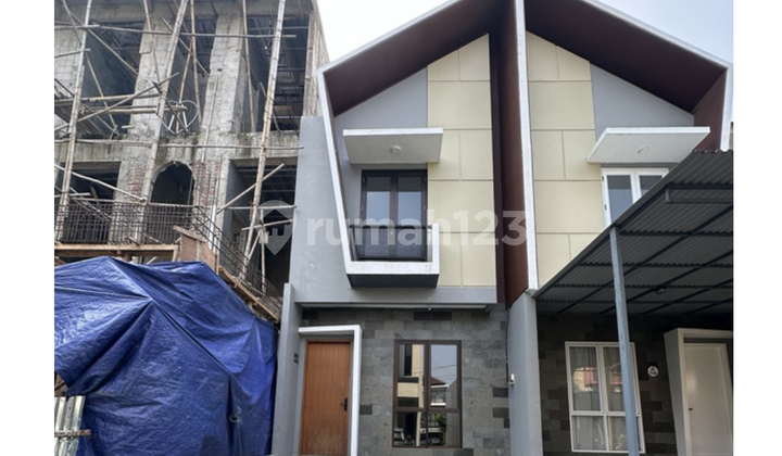 Dijual Rumah 2 Lantai Lokasi Sangat Strategis Brand New House BSD City 1