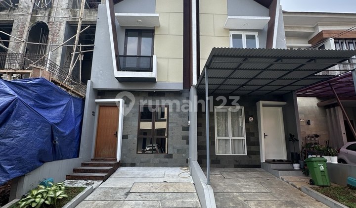 Dijual Rumah 2 Lantai Lokasi Sangat Strategis Brand New House BSD City 2