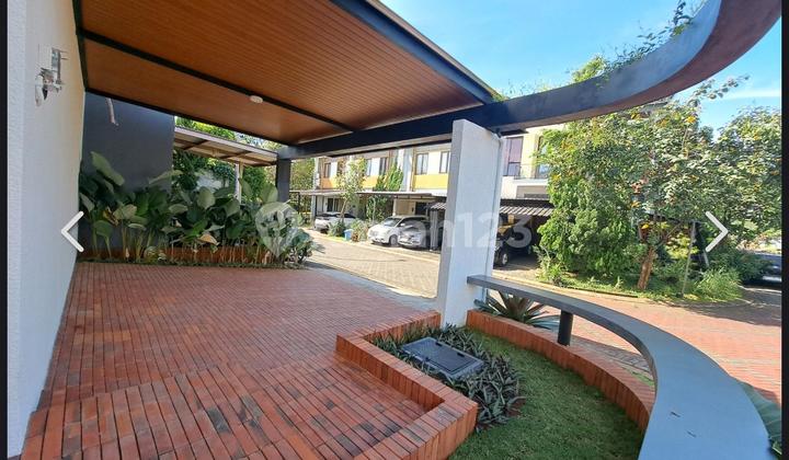 RUMAH BARU CANTIK 3 LANTAI DI KIREINA PARK BSD 2