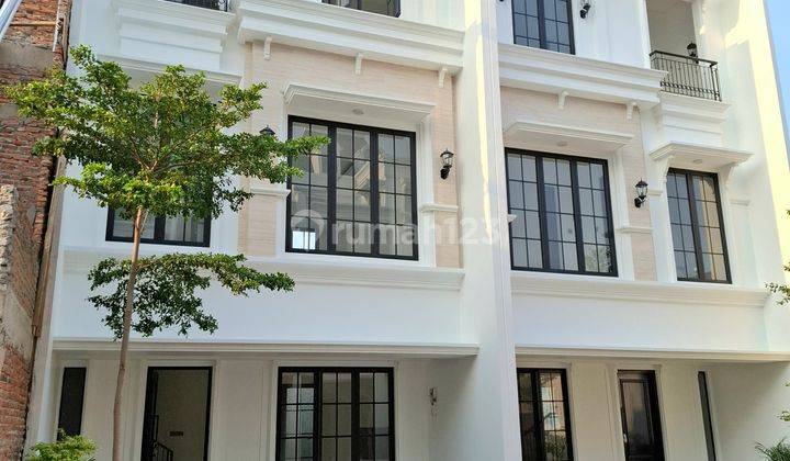 Rumah Classic Modern Di Kalibata Jakarta Selatan 1