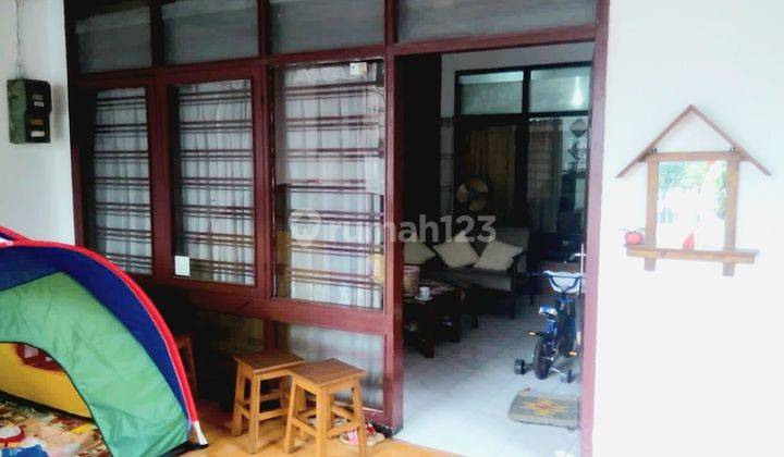 Rumah di Jalan Ciputat Raya Hadap Timur 1