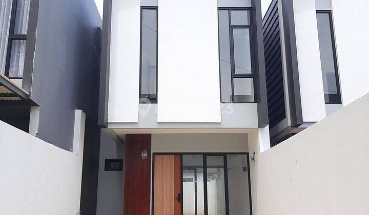Rumah Cantik Modern dengan Luas Tanah 100m dekat Jaksel 1