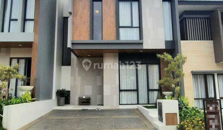 Rumah Nuansa Pegunungan di Sentul Bogor 1