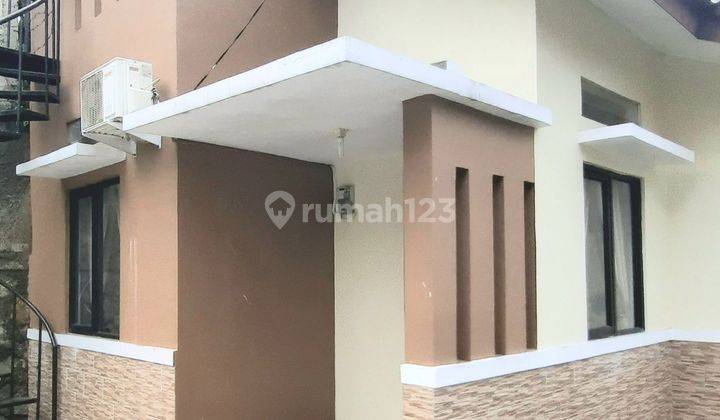 Rumah siap huni di Cirendeu dekat Mrt Lebak Bulus 1