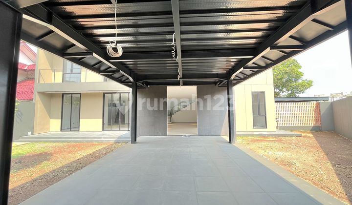 Elegant Luxury Home Within a Cluster in Pondok Cabe 2