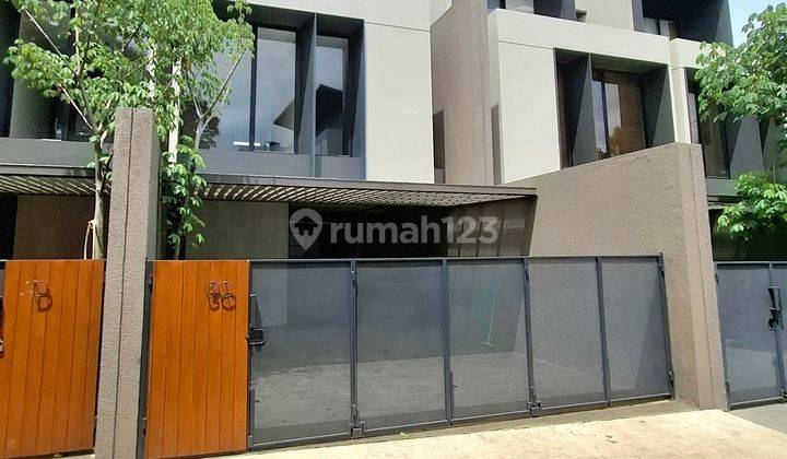 Rumah Baru Siap Pakai Di Kemang Jakarta Selatan 1