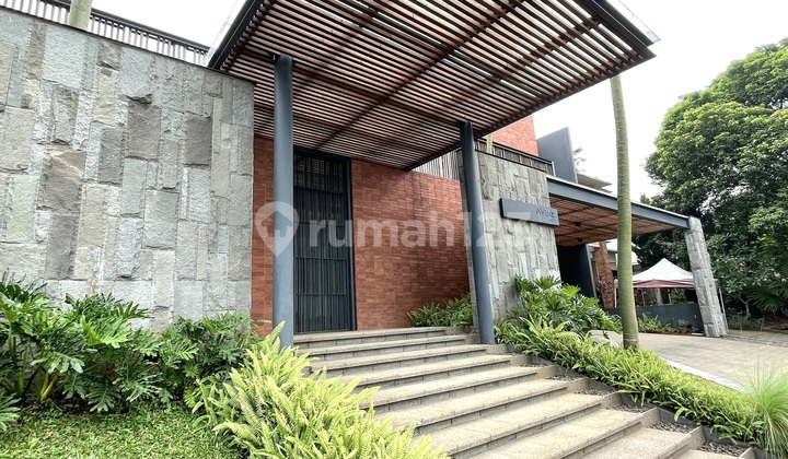 Rumah Mewah Dalam Cluster di Selatan Jakarta