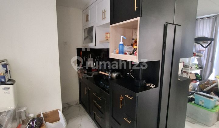 Modern Minimalist House with 2 Bedrooms in Kalibata 2