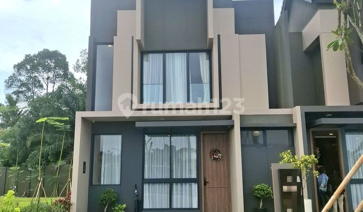 Rumah Estetik Elegan di Bsd Timur Dekat Pasmod Rumah Estetik Elegan di Bsd Timur Dekat Pasmod