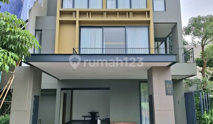 Rumah Mewah Dalam Cluster Echante Bsd City 1