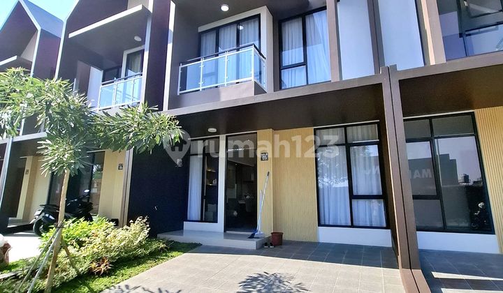 Rumah 2 Lantai 3 Kamar Tidur Dekat Stasiun Parung Panjang Rumah 2 Lantai 3 Kamar Tidur Dekat Stasiun Parung Panjang