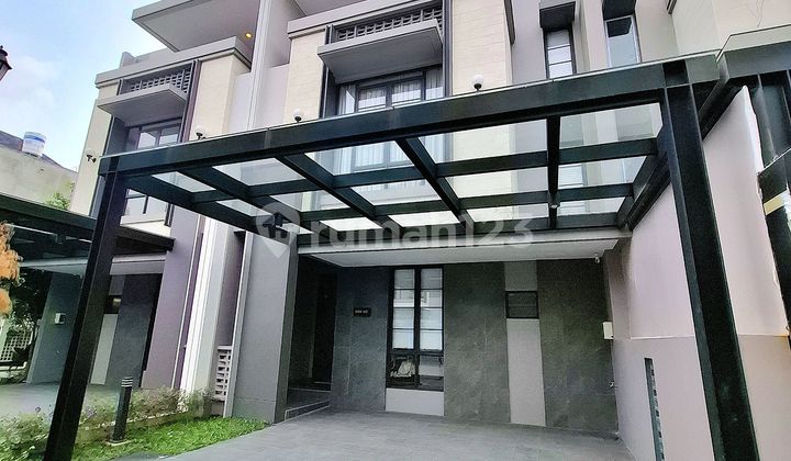 Rumah Cantik Dengan Fasilitas Super Mewah Di Jakarta 2