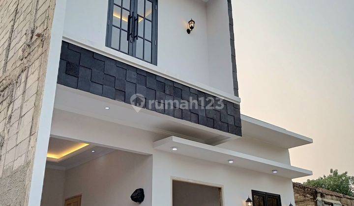 Rumah Modern Minimalis Di Jakarta Selatan 2