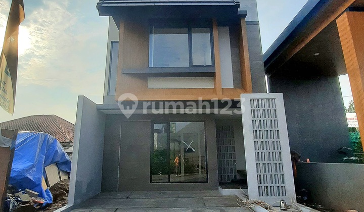 Rumah Cantik Di Ciputat Dekat Pintu Tol Dan Busway