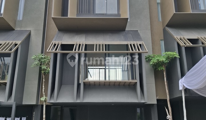 Rumah Cluster Keren 3 Lantai di Bintaro Rumah Cluster Keren 3 Lantai di Bintaro