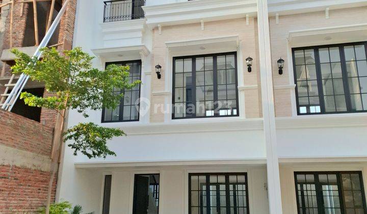 Rumah Classic Modern Siap Huni Di Kalibata 1