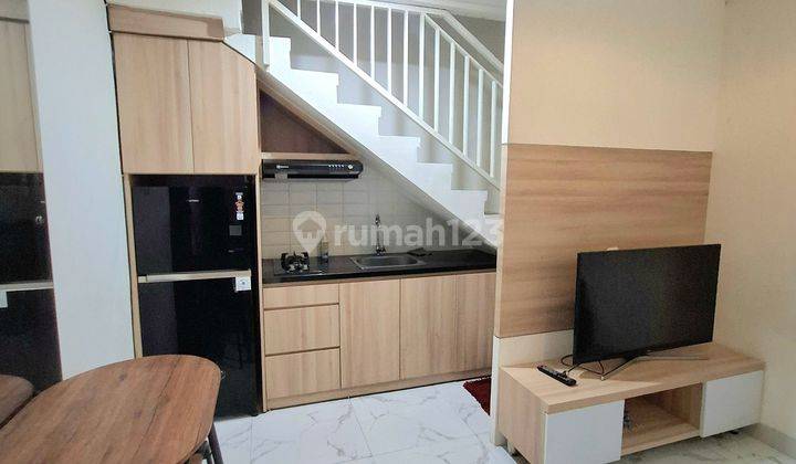 Rumah Compact Minimalis Dekat Kemang Village 2