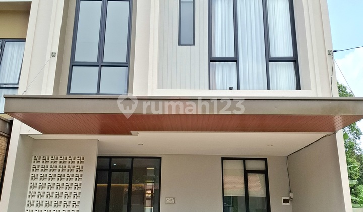 Rumah Baru Ready Stok Siap Huni Dekat MRT Lebak Bulus Rumah Baru Ready Stok Siap Huni Dekat MRT Lebak Bulus