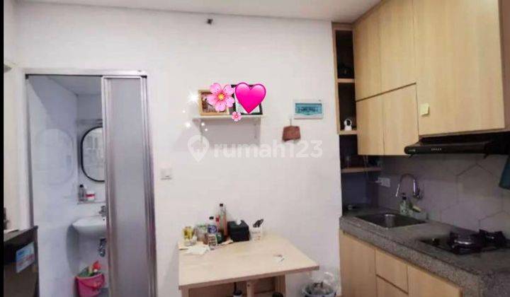 Apartemen Mediterania Gajah Mada Tipe 3BR Direnov Total Jadi 2 BR Bagus Siap Huni 1