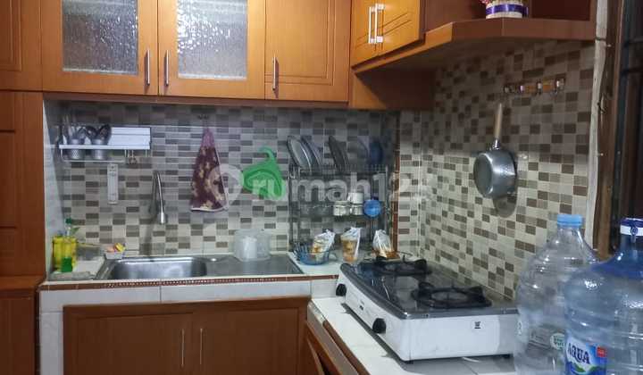 3-Storey House in Sunter, New Complex, Renovated and Fully Furnished 2