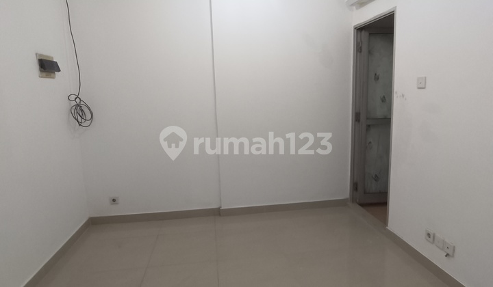Apartemen Mediterania Gajah Mada Tipe 2 Br Semi Furnished Baru Selesai Renov Apartemen Mediterania Gajah Mada Tipe 2 Br Semi Furnished Baru Selesai Renov