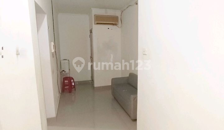 Mediterania Gajah Mada Apartment Type 1 Br Semi Furnished Newly Painted Mediterania Gajah Mada Apartment Type 1 Br Semi Furnished Newly Painted