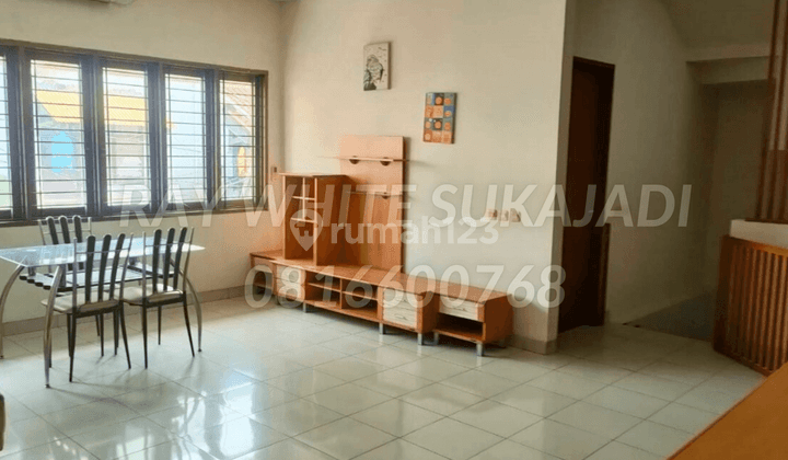 Disewakan Rumah 3 Lantai Di Jalan Ahmad 1