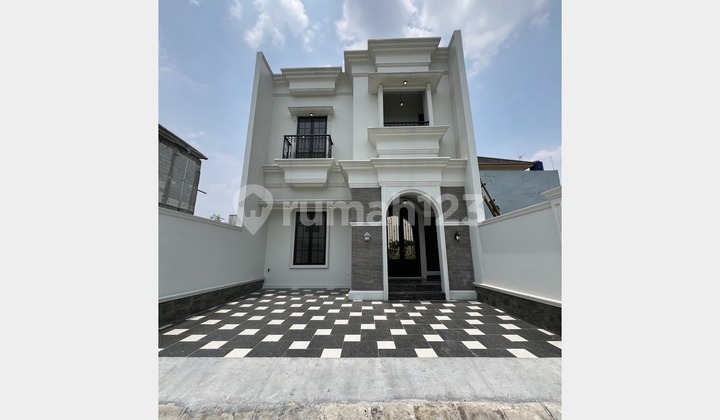 Modern Minimalist House, Ready to Occupied Near Margonda Toll Road