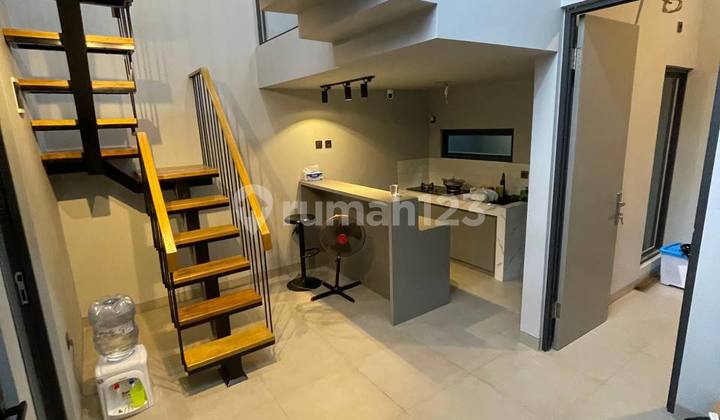 Rumah Desain Mewah Harga Murah Dekat Universitas Gunadarma