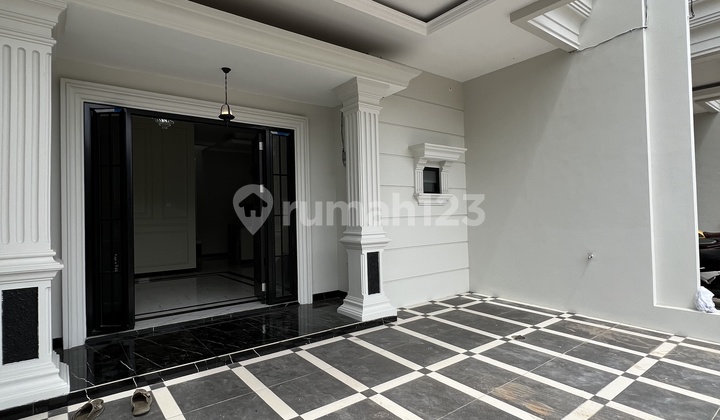 Rumah Keren Nempel Pesona Khayangan Dan Tol Margonda Depok 2