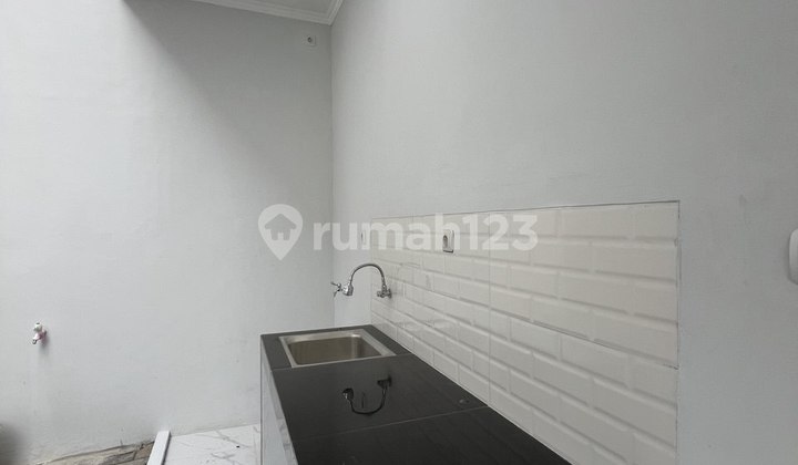 dapur rumah keren akses 2 mobil