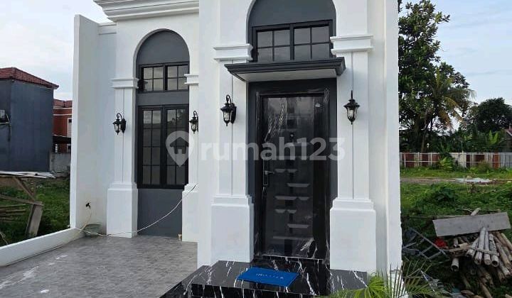 Cool House Near Jakarta Bogor Station