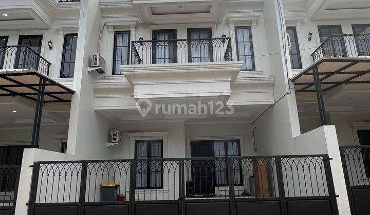 Rumah Boulevard Grand Depok City Akses 2 Mobil Dekat Stasiun Krl 1