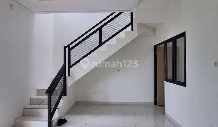 Rumah Keren Nempel Kampus Gunadarma Dan Ui Di Kelapa Dua Depok