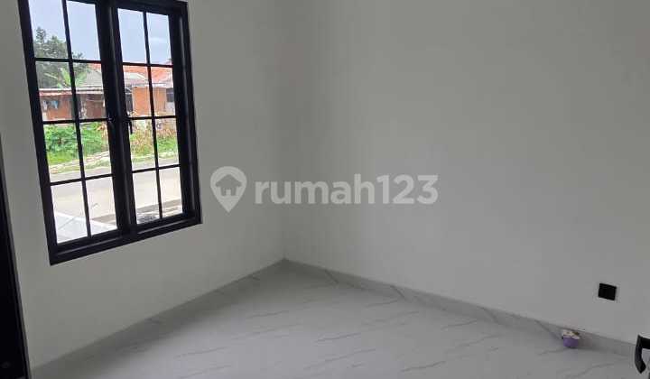 Cool House Near Jakarta Bogor Station 2