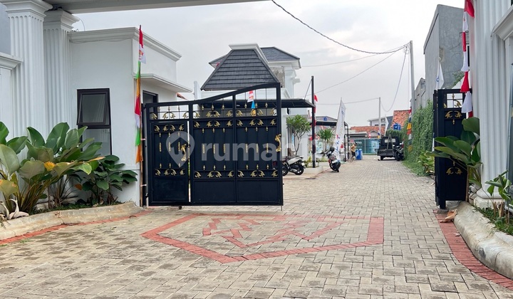 Rumah Bagus Dalam Cluster yang Keren Dekat Pintu Tol Depok