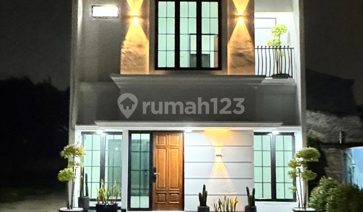 Rumah Bagus Dalam Cluster Yang Keren Dekat Pintu Tol Depok Rumah Bagus Dalam Cluster Yang Keren Dekat Pintu Tol Depok