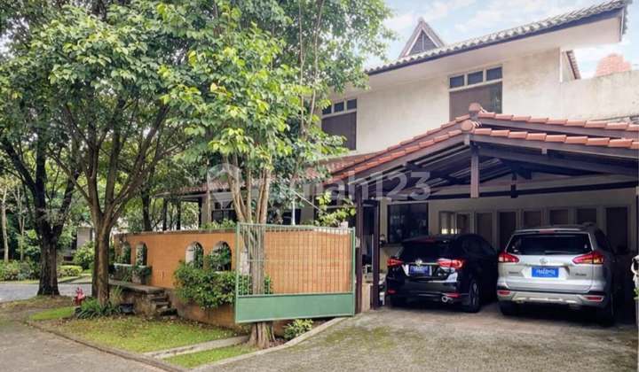Rumah 2 Lantai Posisi Hook Dalam Komplek Elite di Pondok Indah