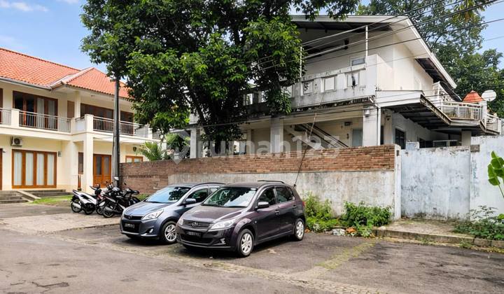 Rumah Lama Hitung Tanah Dalam Komplek Aman dan Asli Dekat M R T di Cipete Rumah Lama Hitung Tanah Dalam Komplek Aman dan Asli Dekat M R T di Cipete