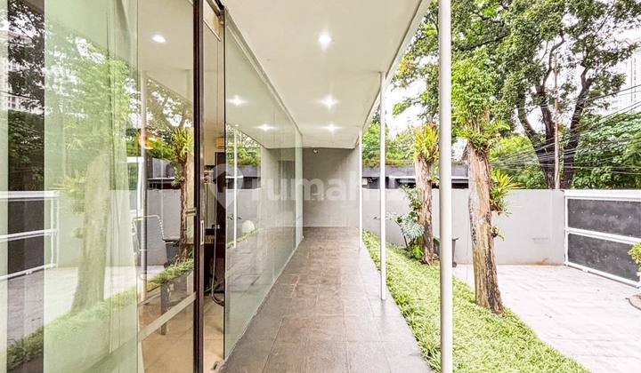 Rumah di Kebayoran Baru Cocok untuk Usaha Retail 2