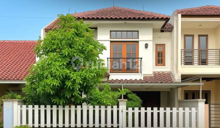 House in a Quiet Residence in the Elite Pondok Indah Area